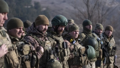 Χάος και κατάρρευση - Οι Ουκρανοί σκέφτονται να παραδώσουν το Myrnohrad - Αδύνατη η υπεράσπιση της πόλης