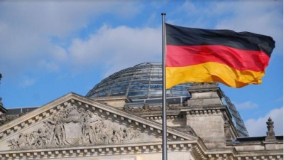 Οι μισοί Γερμανοί θεωρούν ότι μετά τις αυξήσεις των επιδομάτων δεν... έχει νόημα να εργαστούν