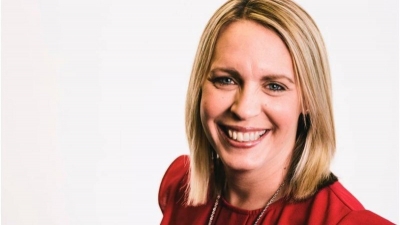 Νεκρή 44χρονη ραδιοφωνική παραγωγός του BBC λίγες μέρες αφού έκανε το εμβόλιο της AstraZeneca