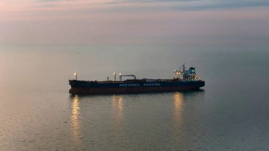 Σύντομα θα είναι μια απώλεια: Το πετρέλαιο της Βενεζουέλας μεταπωλείται βιαστικά στην Ευρώπη