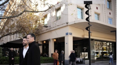 Αθήνα: Στην καρδιά της πόλης το «Αιολικό» του διεθνούς φήμης γλύπτη Takis για 6 μήνες - Δούκας: Eμβληματική στιγμή