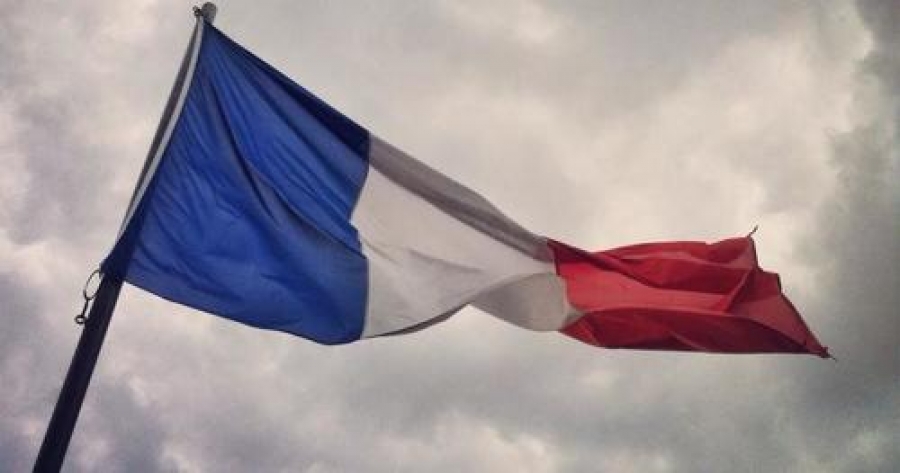 Γαλλία: Το 58% συμφωνεί με τους 1.000 στρατιωτικούς, που προειδοποιούν τον Macron για τον κίνδυνο ενός εμφυλίου