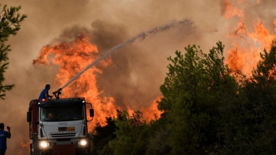 Πύρινα μέτωπα: Μπαράζ αναζωπυρώσεων και σήμερα σε όλη τη χώρα - Μαίνεται για 10η μέρα η φωτιά στον Έβρο