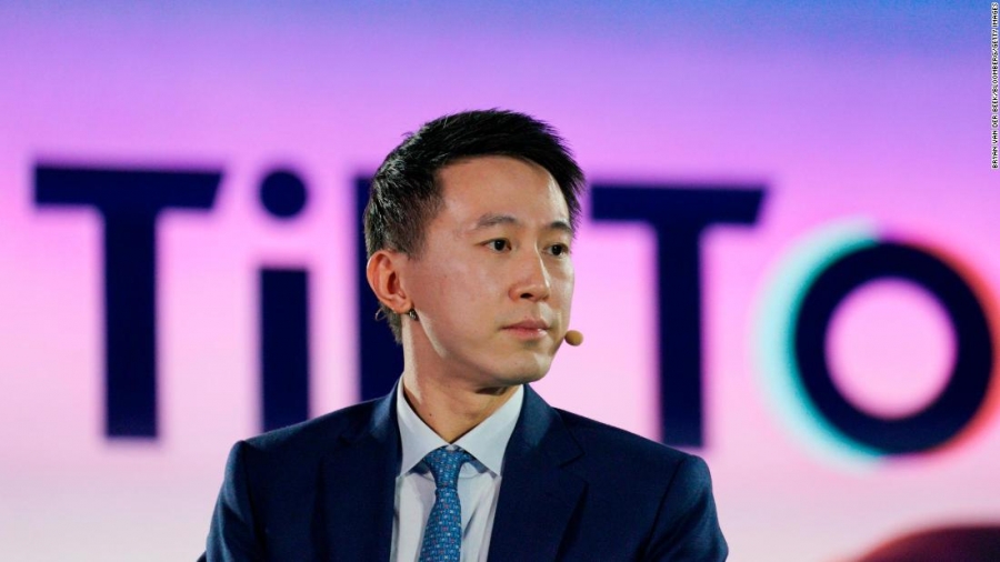 ΗΠΑ: Στη Βουλή των Αντιπροσώπων ο CEΟ του TicToc - Θέλει να απαγορέψει πλήρως την εφαρμογή ο Biden