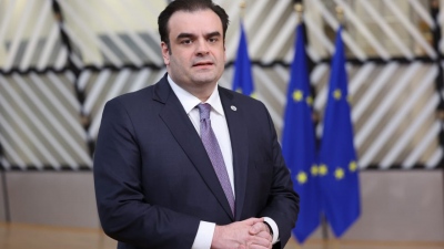Ο Πιερρακάκης υπέβαλε το αίτημα για ενεργοποίηση της ρήτρας διαφυγής - Νέες επενδύσεις 1 δισ. ευρώ έως το 2028