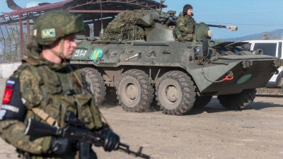 Ρωσία: Μέλη της ειρηνευτικής δύναμης στο Nagorno-Karabakh σκοτώθηκαν μετά από επίθεση στο όχημά τους