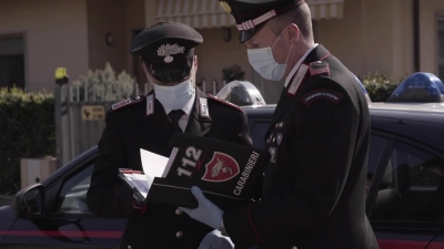 Ιταλία: Οι αρχές έκλειναν εμπορικούς δρόμους, όπου διαπίστωναν … συνωστισμό