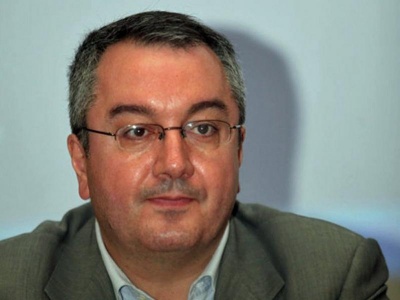 Μόσιαλος για κορωνοϊό: Τώρα οι Έλληνες θα πρέπει να προσέξουν πολύ  - Καθοριστικό το Πάσχα