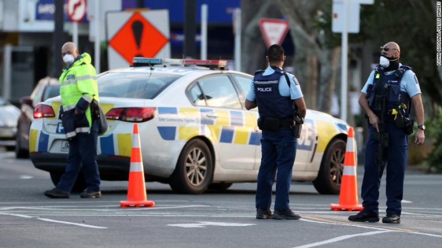 Νέα Ζηλανδία: Επθεση σε σούπερ μάρκετ από εξτρεμιστή του ISIS - Νεκρός ο δράστης, 6 τραυματίες