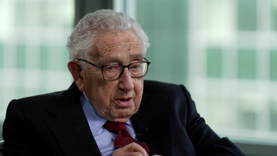  Η ειρηνευτική λύση Kissinger για την Ουκρανία φέρει τον μανδύα της λογικής αλλά είναι εξωπραγματική και κλονίζει την Ρωσία.