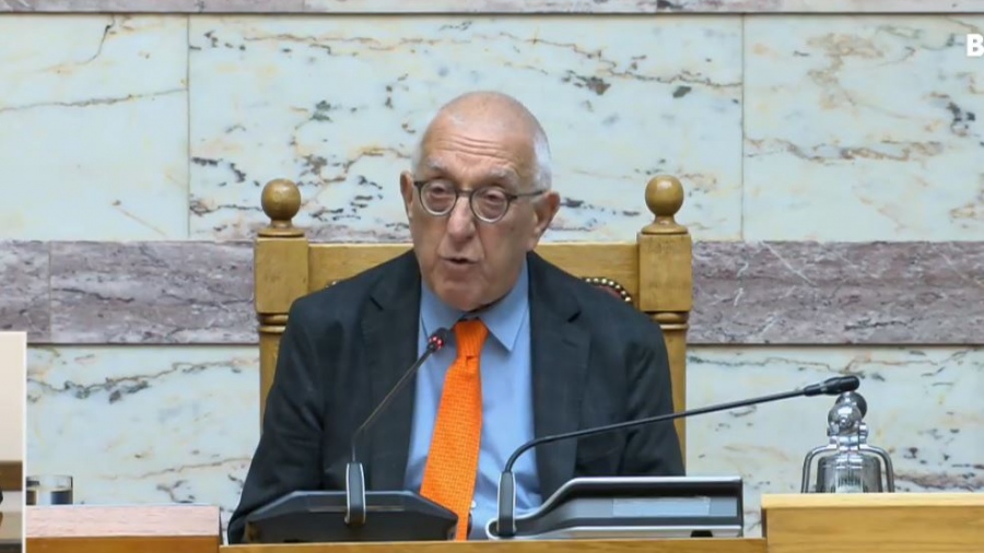 Mήνυμα Κακλαμάνη για την 28η Οκτωβρίου με φωτογραφία του Γιάννη Τσαρούχη και την «Παναγία της Νίκης»