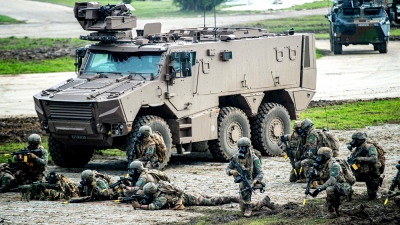 Αμόκ στη Γαλλία: Σχέδιο απόβασης στην Ουκρανία με 2.000 κομάντος, μισθοφόρους και Mirage - Ρωσία: Θα τους συντρίψουμε