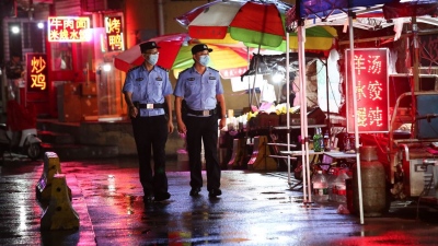 Η αστυνομία του Honk Kong «ξεδόντιασε» την κινέζικη μαφία - Συνέλαβε 6.400 υπόπτους και κατέσχεσε εκατομμύρια δολάρια