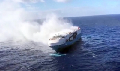 Φορτηγό πλοίο με 4.000 Porsche, VW, Lamborghini και Audi τυλίχτηκε στις φλόγες στον Ατλαντικό Ωκεανό