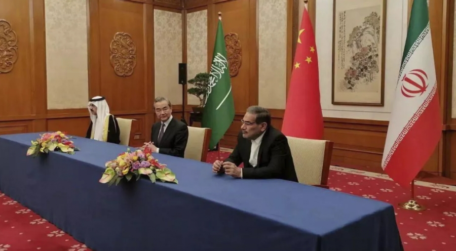 Γεωπολιτικό colpo grosso: Το «ξήλωμα» της παγκόσμιας ηγεμονίας των ΗΠΑ και η αποδολαριοποίηση αρχίζουν από τη Μέση Ανατολή