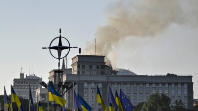 Η Ουκρανία σε μυστηριώδη κλοιό - Παγιδευμένα με βόμβες κυβερνητικά κτήρια σε Οδησσό, Κίεβο, Lviv, Chernihiv
