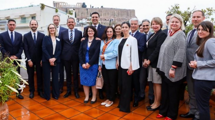 Tα ρεκόρ και τις επενδύσεις στον ελληνικό τουρισμό χαιρετίζουν οι πρέσβεις των κρατών - μελών της ΕΕ