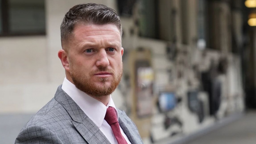 Κατέρρευσε η πολιτική σκευωρία - Αθώος ο Tommy Robinson για τις κατηγορίες περί «τρομοκρατίας»
