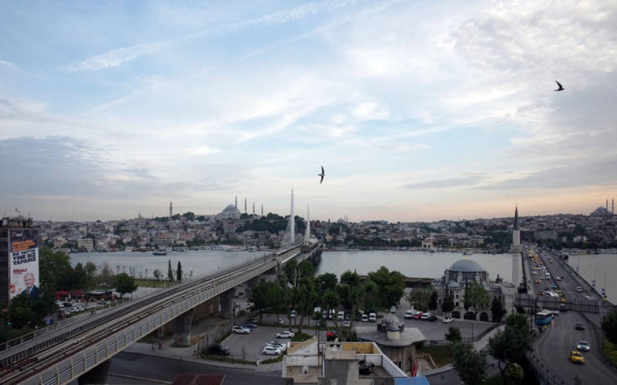 Ένας μυστηριώδης ευεργέτης αποπληρώνει τα χρέη των φτωχών κατοίκων στην Κωνσταντινούπολη