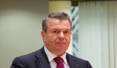 Λεηλασία 180 εκατ. ευρώ στο υγιές ΤΑΠΙΛΤΑΤ ετοιμάζει ο υφυπουργός Εργασίας Πετρόπουλος