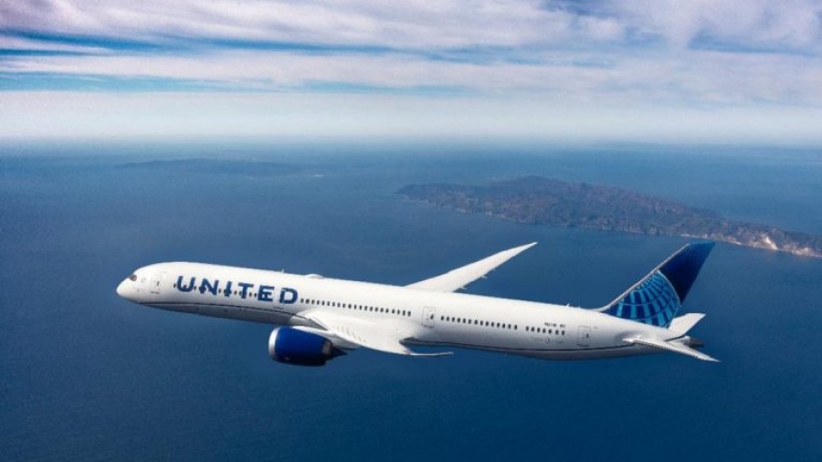 United: Περισσότερες πτήσεις προς Αθήνα το χειμώνα