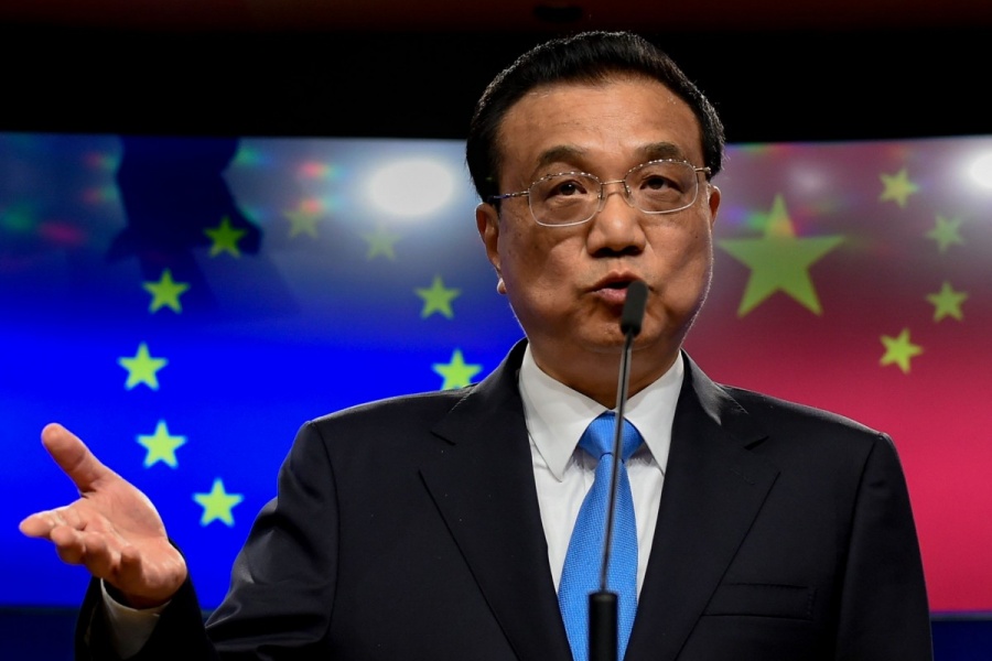 Li (πρωθυπουργός Κίνας): Να διασφαλίσουμε πολιτικές για την τόνωση της οικονομίας