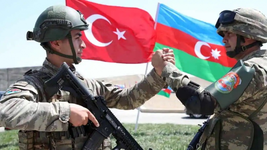 «Το Μπακού φοράει τις μπότες του»... Το Αζερμπαϊτζάν ετοιμάζεται να κατακτήσει την Αρμενία...