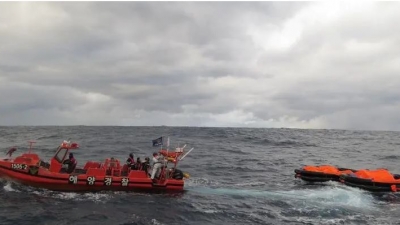 Ιαπωνία - ναυάγιο φορτηγού πλοίου: Έρευνες για 8 αγνοούμενους ναυτικούς - Διασώθηκαν 14,  χωρίς τις αισθήσεις τους οι 11