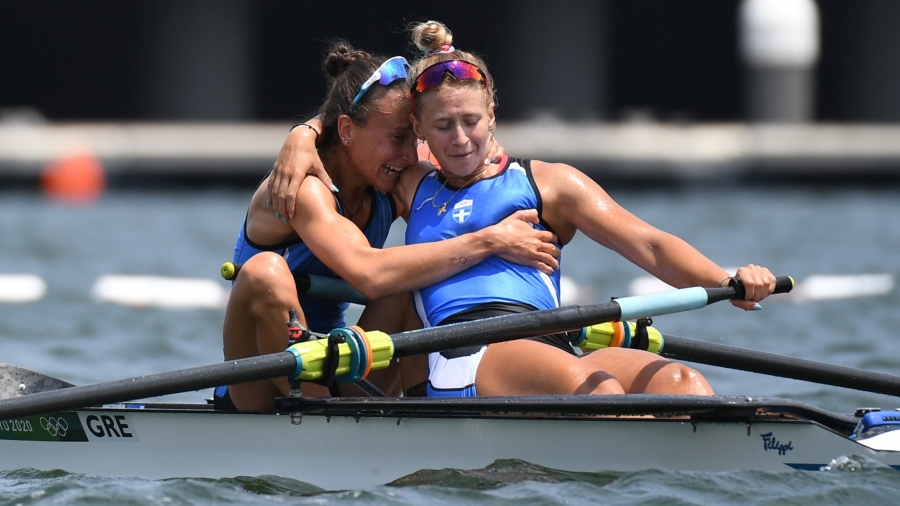 Μπούρμπου - Κυρίδου: «Ζούμε ένα όνειρο» (video)