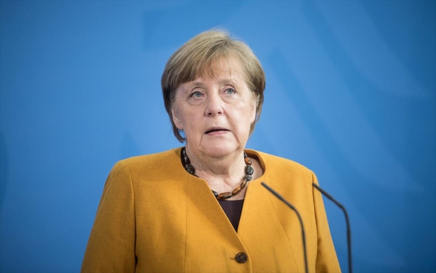 Παρέμβαση Merkel για ρωσική εισβολή: Βάρβαρος επιθετικός πόλεμος