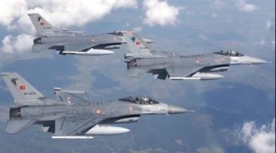Υπερπτήσεις από τουρκικά F-16 σε Οινούσσες και νήσο Παναγιά
