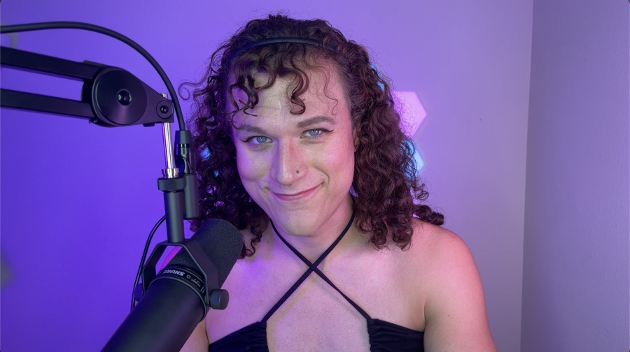 Ξεχειλίζει η… υποκρισία – Woke ξέσπασμα από ημίτρελο trans, επειδή τον προσφώνησαν με το αντρικό του όνομα