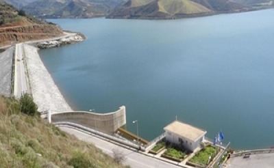 Δεν περπατούν τα υβριδικά λόγω τιμών - Μαλλιά κουβάρια επενδυτές και ΡΑΕ στη Νάξο