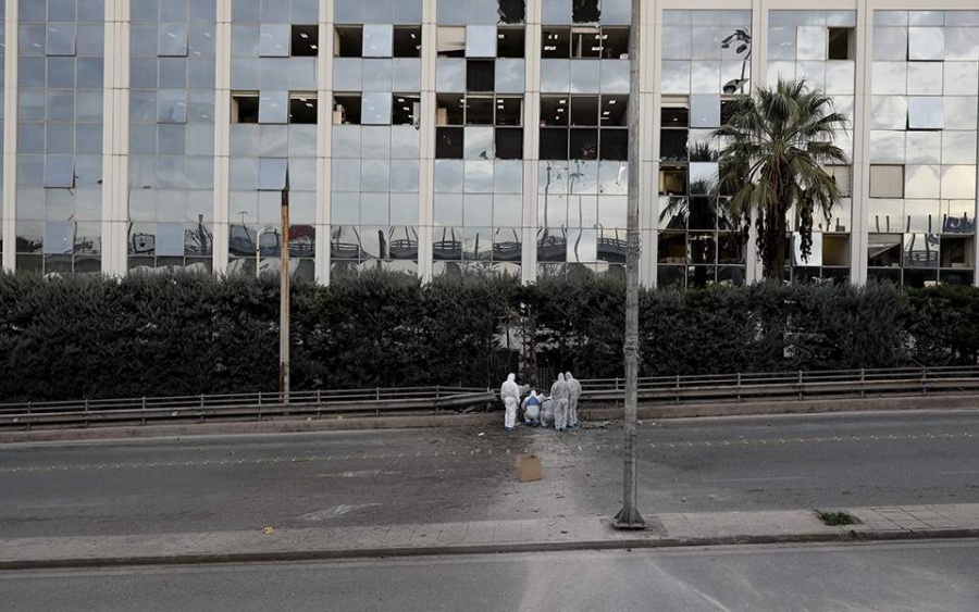 Ισχυρή έκρηξη βόμβας στον ΣΚΑΪ - Ποιοι είναι οι ύποπτοι για το τρομοκρατικό χτύπημα - Αλαφούζος: Ηθικός αυτουργός ΣΥΡΙΖΑ - ΑΝΕΛ