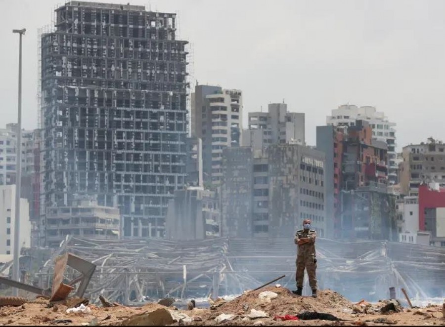 Στους 60 υπολογίζονται οι αγνοούμενοι στα ερείπια της Βηρυτού - Οργή και πίεση για πολιτική αλλαγή μετά τη βιβλική καταστροφή