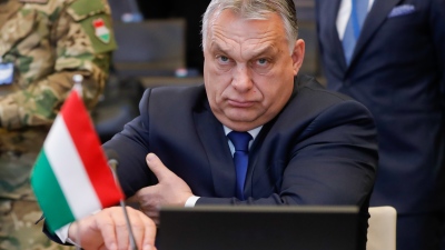 Orban για Zelensky: Όποιος ζητάει βοήθεια συμπεριφέρεται με τρόπους - H Δύση θέλει συνέχιση του πολέμου