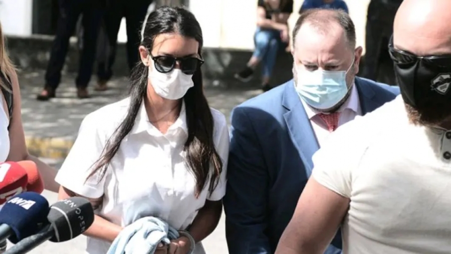 Αποφυλακίζεται το μοντέλο Αφροδίτη Μπάρμπα - Η ανακοίνωση του Αλέξη Κούγια για την κοκαΐνη