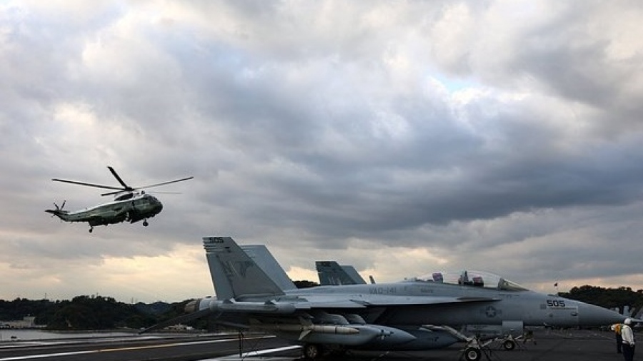 Οι ΗΠΑ στέλνουν το αεροπλανοφόρο Washington στη Μέση Ανατολή – Αποχωρεί το εξαντλημένο Lincoln