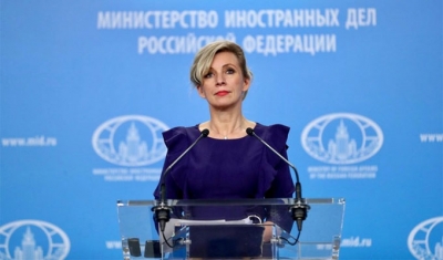 Zakharova (Ρωσία): Το Κίεβο έχει βάλει σε πλειστηριασμό την Ουκρανία – Πυρά στη Γερμανία
