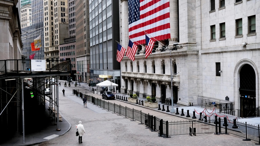 Καταρρέουν οι κινεζικές μετοχές στη Wall Street - Ανησυχίες για τη 2η μεγαλύτερη οικονομία του κόσμου