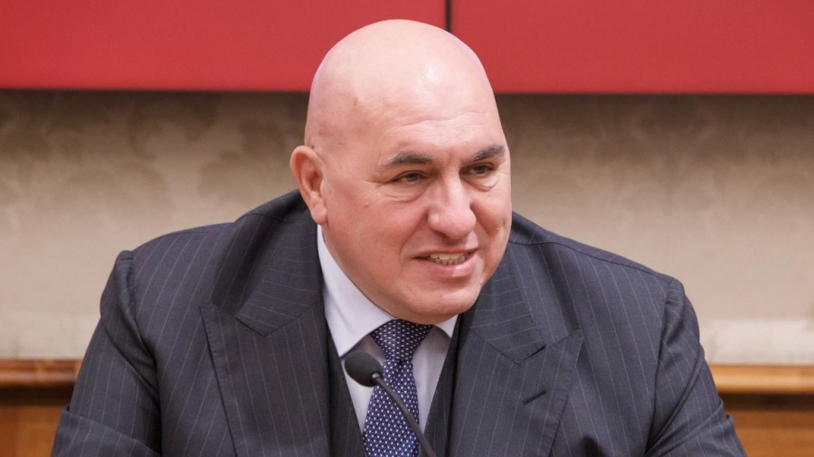 Crosetto (ΥπΑΜ, Ιταλίας) εναντίον ΝΑΤΟ - Macron: Δεν αποφασίζει η Συμμαχία ή ένα μέλος για όλους