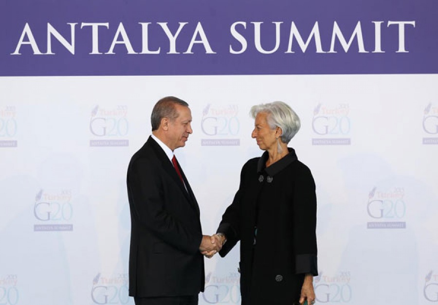 Σενάρια για επάνοδο του ΔΝΤ και επιβολής capital controls στην Τουρκία
