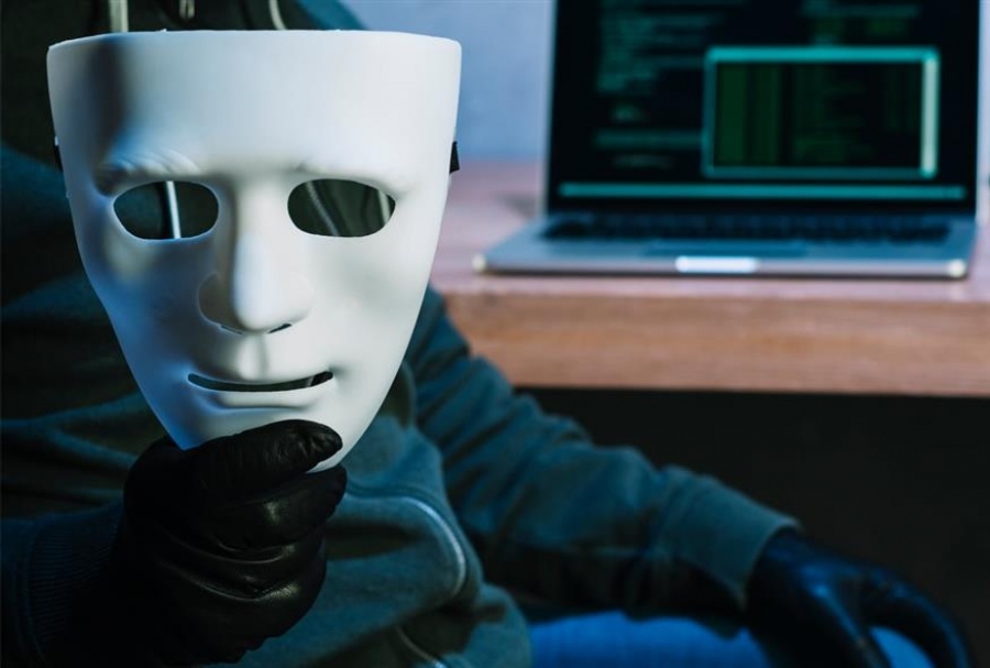 Υπόθεση Novartis: Δεσμεύονται τα περιουσιακά στοιχεία των δύο πρώην προστατευόμενων μαρτύρων σε Ελλάδα, Ελβετία