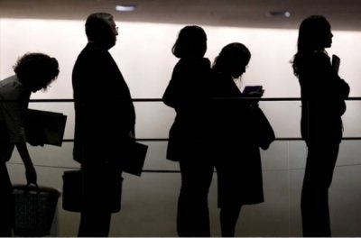 ΕΛΣΤΑΤ: Στο 20,6% η ανεργία στην Ελλάδα τον Αύγουστο του 2017 – Κάτω από 1 εκ. οι άνεργοι