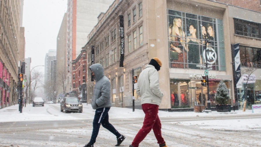 Καναδάς: Βάρος για το σύστημα υγείας οι ανεμβολίαστοι – Προς επιβολή ειδικής εισφοράς