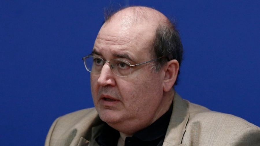 Φίλης: Αχρείαστη και ριψοκίνδυνη η απόφαση της κυβέρνησης για το άνοιγμα των σχολείων