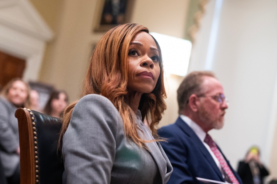 Βουτηγμένοι στα σκάνδαλα οι Δημοκρατικοί – Νέα καταδίκη για βουλευτή: Η Cherfilus-McCormick κινδυνεύει με διαγραφή - Θα μείνει κανένας στο τέλος;