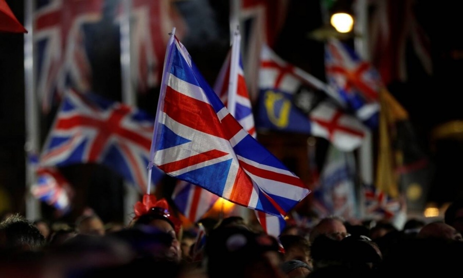 Brexit: Τι πρέπει να γνωρίζουν οι Έλληνες στο Ηνωμένο Βασίλειο, οι Βρετανοί στην Ελλάδα και οι επιχειρήσεις