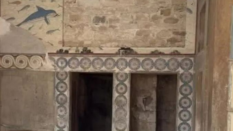 Υπουργείο Πολιτισμού για Κνωσσό: Απομάκρυνση των θραυσμάτων του αντιγράφου του 1960  - Αποκολλήθηκε λόγω θυελλωδών ανέμων