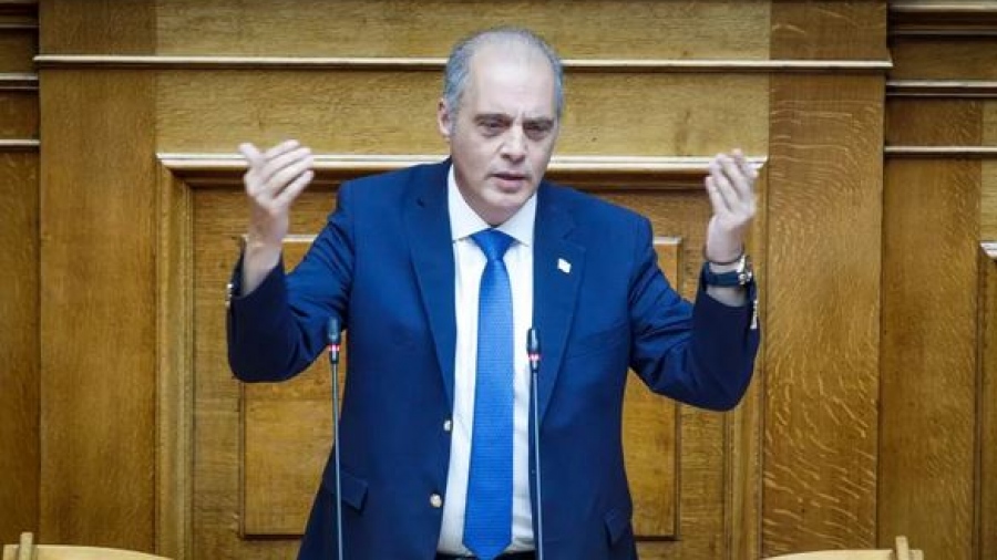 Βελόπουλος: Για κάθε ΟΠΕΚΕΠΕ φταίει το ρουσφετολογικό κράτος που φτιάξατε -  Ο πρωθυπουργός έκανε ένα διάγγελμα με ευχές